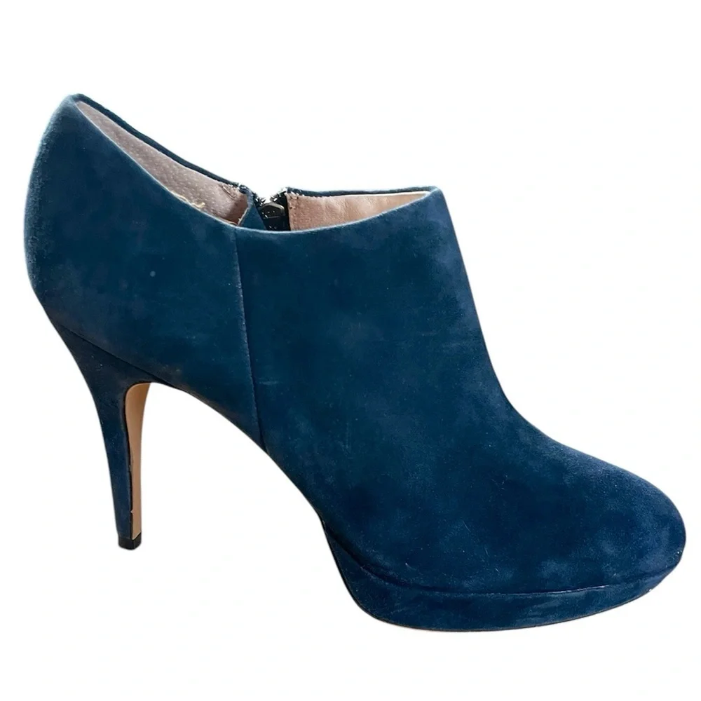 Vince Camuto Royal Navy Suede Stiletto Bootie Size 10 EUC